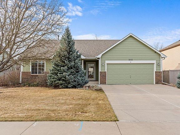 2nd image of 3233 Grizzly Way