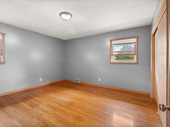 3rd image of 4414 N 67th STREET #4412
