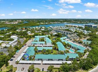5641 Midnight Pass Rd APT 902, Sarasota, FL 34242