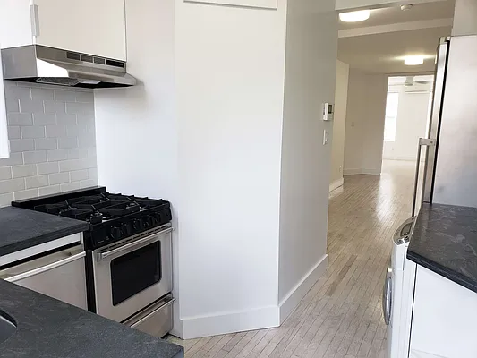 Rented by Citified Realty Group LLC | media 10