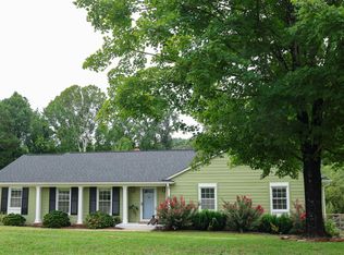 5016 Maplewood Dr, Greenville, SC 29615