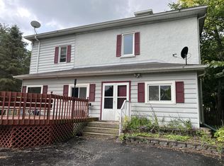 S50W30797 Old Village Rd, Mukwonago, WI 53149