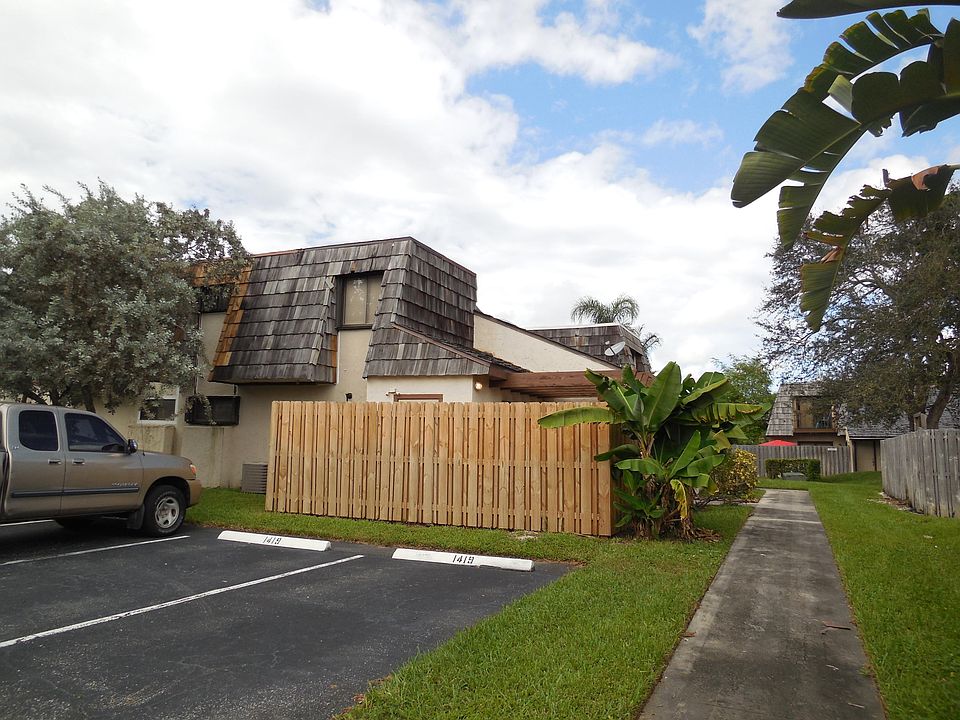 1st image of 4127 Palm Bay Cir APT D