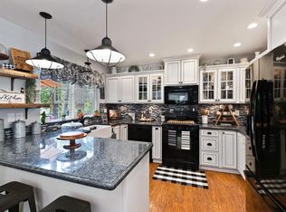 12124 Sunny Slope Dr, Nevada City, CA