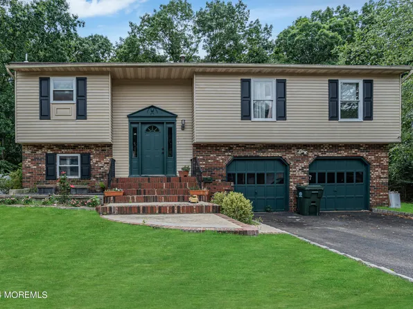 9 Cannonball Drive, Howell, NJ 07731