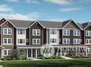 19363 NE 69th Cir UNIT 102, Redmond, WA