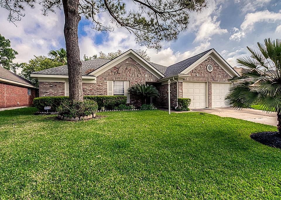 1st image of 17510 Hamilwood Dr