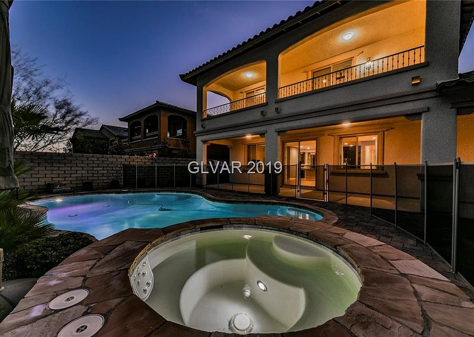 1st image of 540 Highland Bluff Way