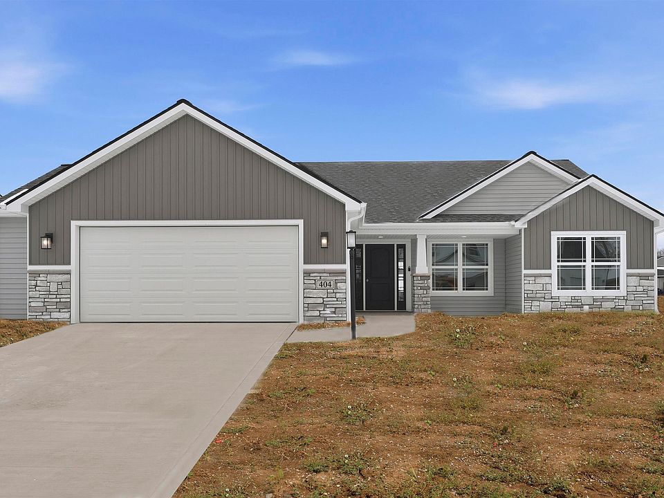 1st image of 404 Calabria Way