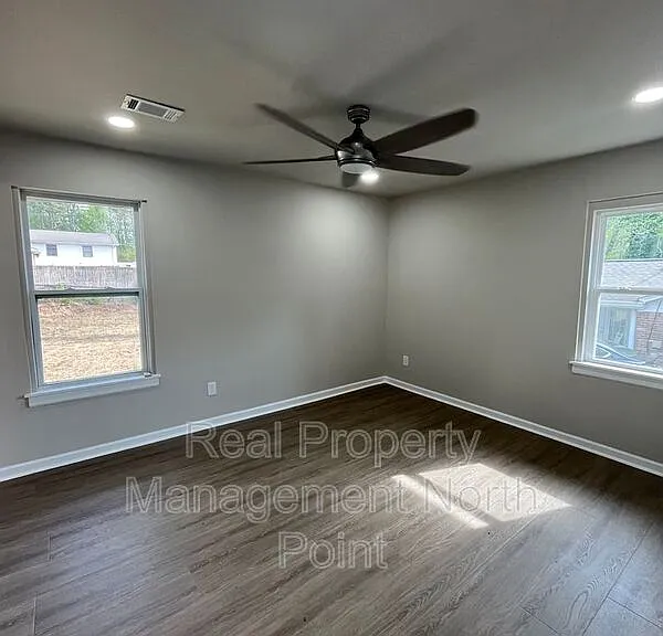 2425 Omaha Rd SW — Photo 14