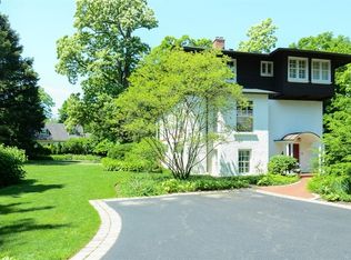 2108 Park Ln, Highland Park, IL