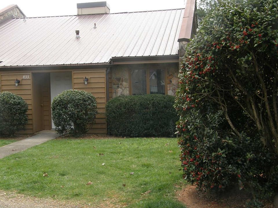 1st image of 433 Oakmont Dr