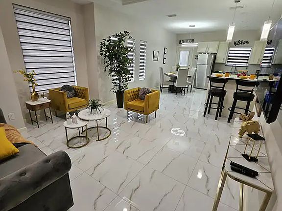 2nd image of 5608 Puffin Ave #1