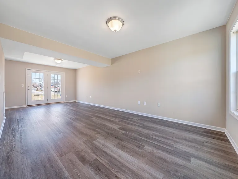 4602 Spring Willow Ln NW — Photo 2