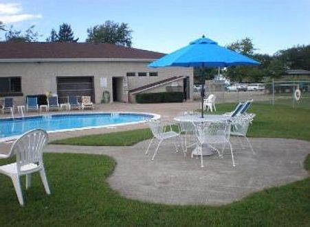 1st image of 604 Edgewater Dr #604-G