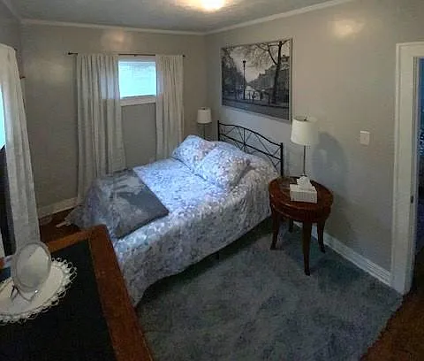 607 E Sheldon Ave — Photo 11
