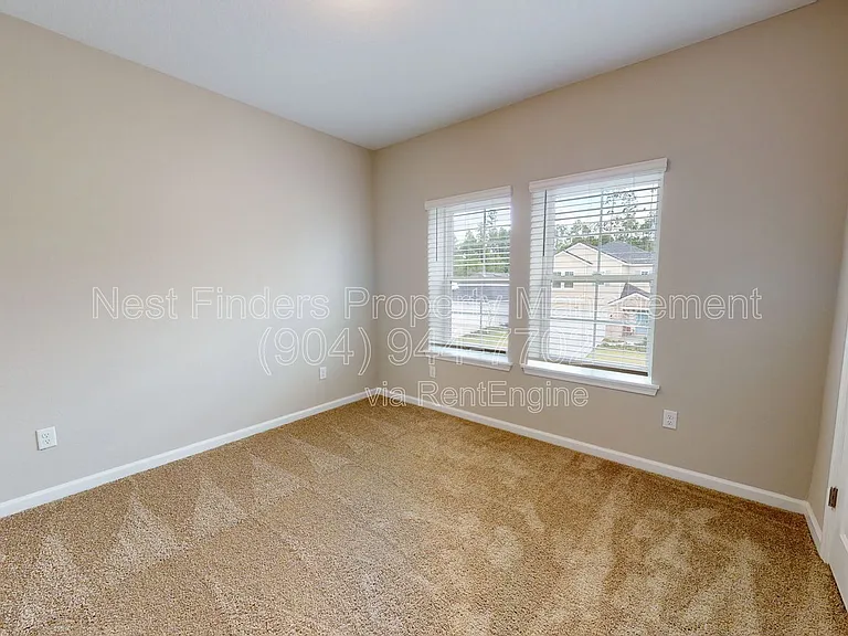 235 Starnberg Ct — Photo 25