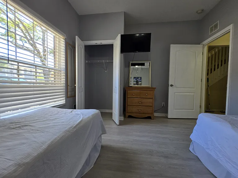 Caravelle Cir — Photo 6