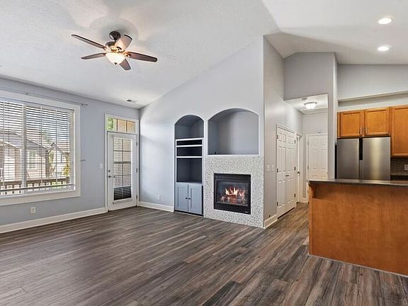 4th image of 239 Birmingham Ln