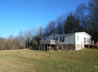 607 Foothill Ln, Princeton, WV 24739