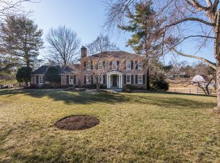 9224 Cherbourg Dr, Potomac, MD 20854