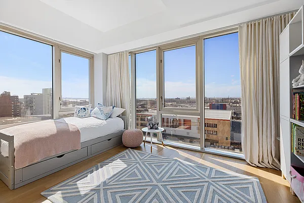 Sold by Compass | media 7