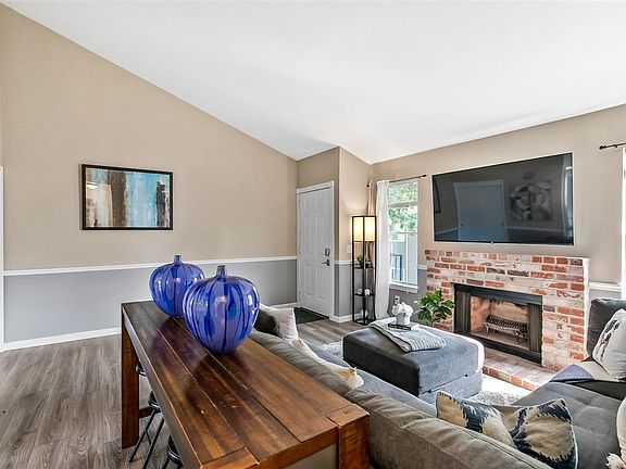 5th image of 9101 Newhall Dr APT 16