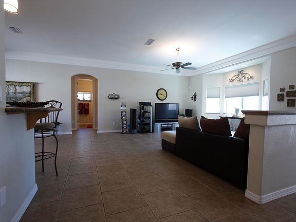 2nd image of 000 Scottsdale Model On Your