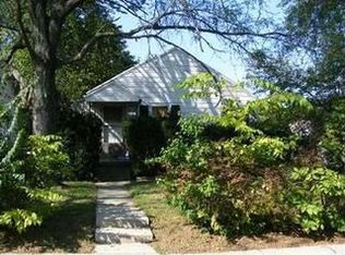 1465 Elmdale Dr, Dayton, OH 45409