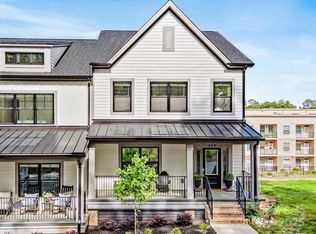 360 N Broad St, Waxhaw, NC 28173