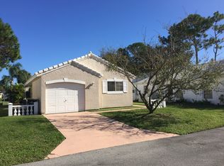 835 Bracken Ter NE, Palm Bay, FL 32905
