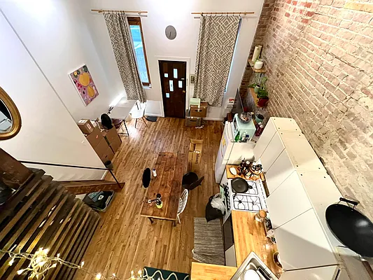 Rented by Nolita Group | media 14