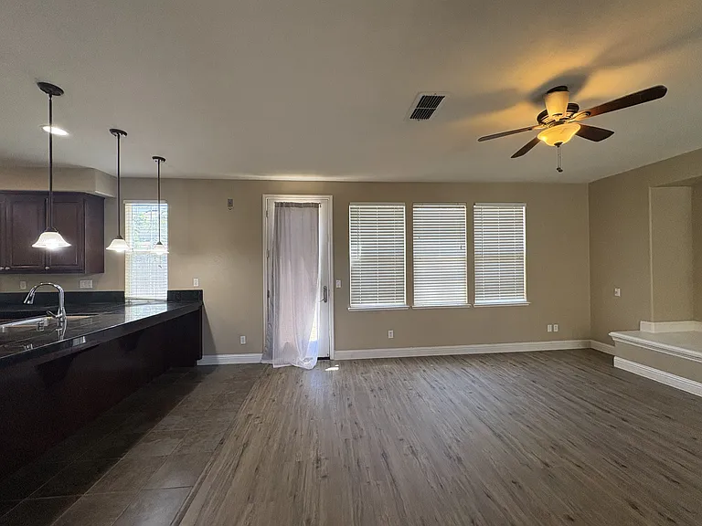1362 Snake Creek Dr — Photo 9