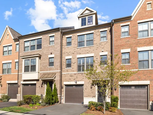 3705 Ambrose Hills Rd, Falls Church, VA 22041
