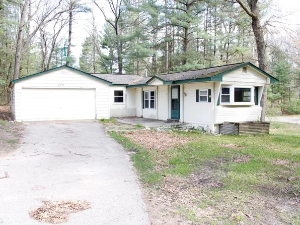 700 Ridgeview Dr, Prudenville, MI 48651
