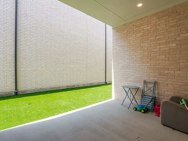 8869 Bailey St — Photo 32