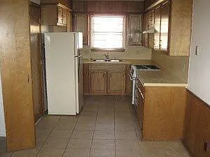 2 bed, 1.5 bath, 924 sqft, $700 — Photo 3