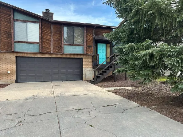 127 Sandstone Dr, Evanston, WY 82930