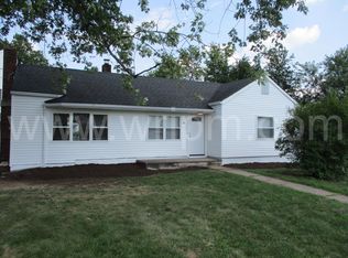 40 Runyon Ave, Edison, NJ 08817