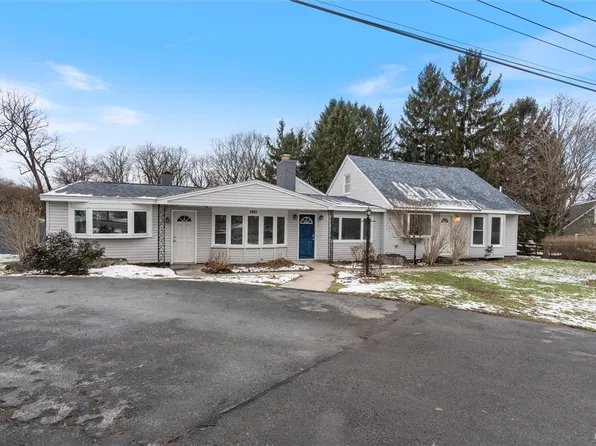 4997 Velasko Rd, Syracuse, NY 13215