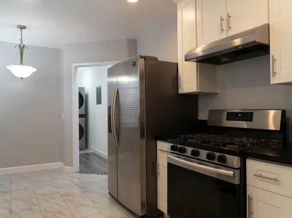 6909 Hazeltine Ave #1, Van Nuys, CA 91405