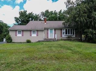 97 Livingston Ave, Edison, NJ 08820