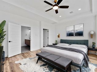 1805 Emir St #J, Houston, TX 77009