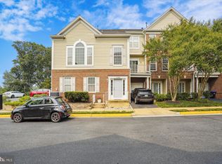 6350 Hawk View Ct #69, Alexandria, VA 22312