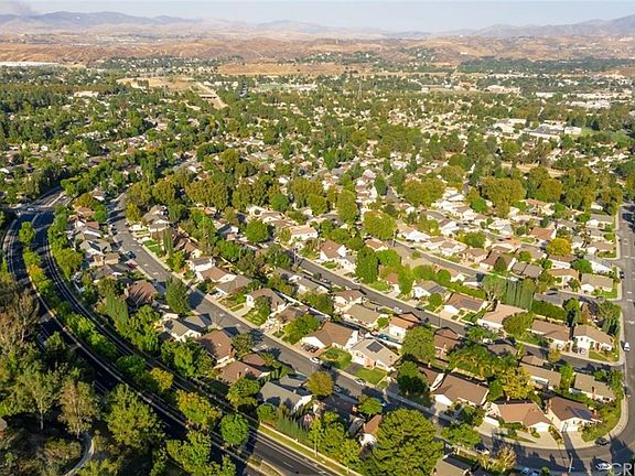 4th image of 24153 Avenida Crescenta