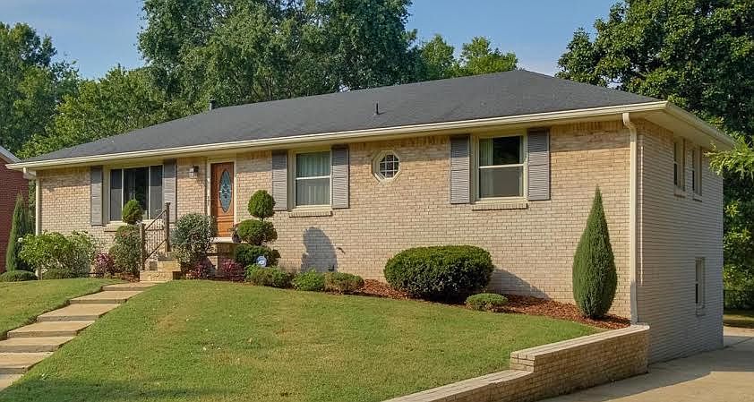 Welcome to 5115 Brucewood Dr