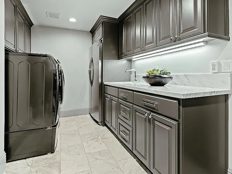 5721 W Prospect Dr — Photo 32