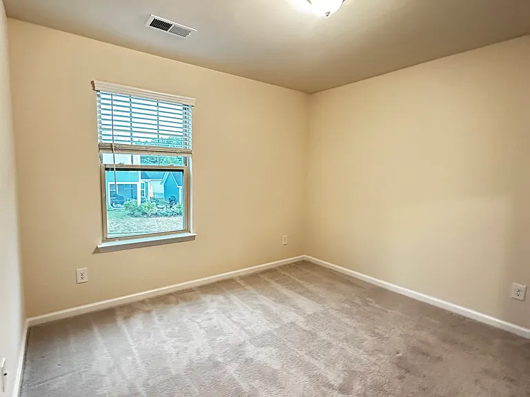 15505 Davidson East Dr #SINGLE FAMILY HOME — Photo 27