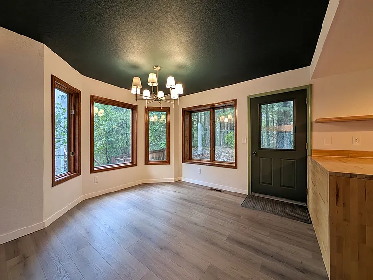 4529 Chelsea Ct — Photo 8