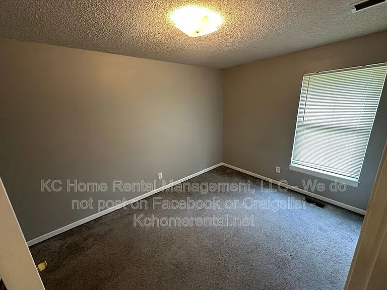 104 Francis St — Photo 16